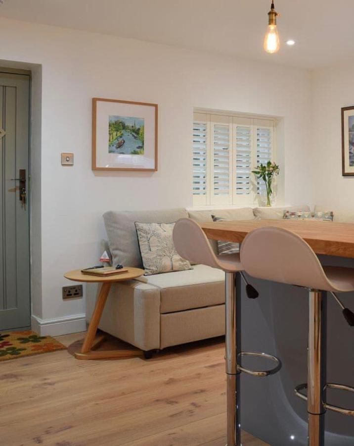 Shottery The Snug Entire Home Sleeps 2, Stratford Upon Avon מראה חיצוני תמונה