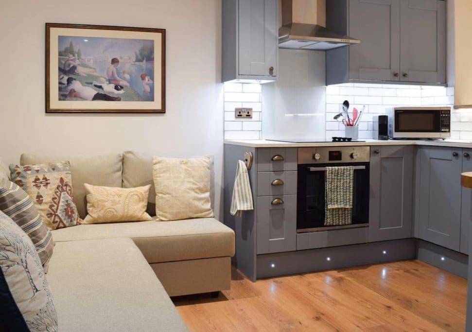 Shottery The Snug Entire Home Sleeps 2, Stratford Upon Avon מראה חיצוני תמונה