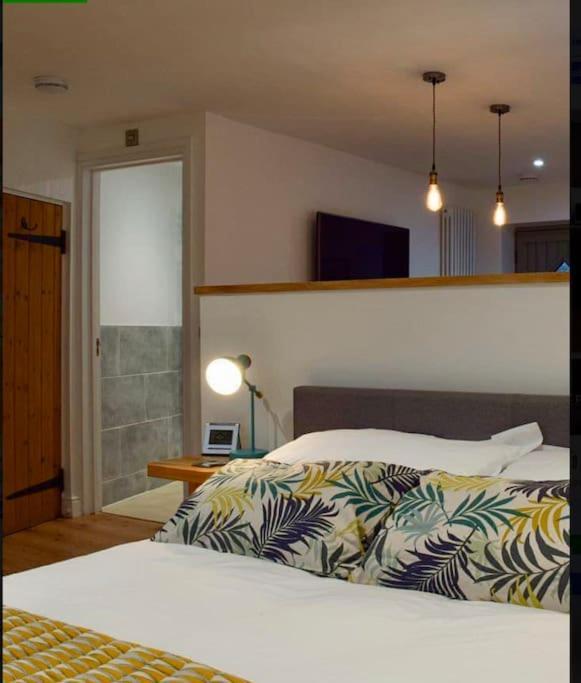 Shottery The Snug Entire Home Sleeps 2, Stratford Upon Avon מראה חיצוני תמונה